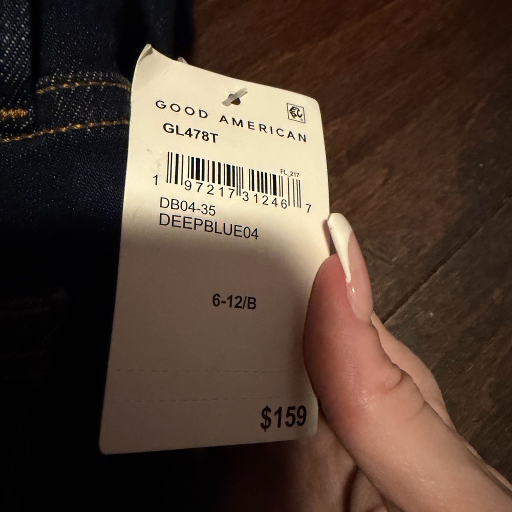 NWT Good American Women's Skinny Jeans in Dark Indigo Blue - Picture 2 of 6